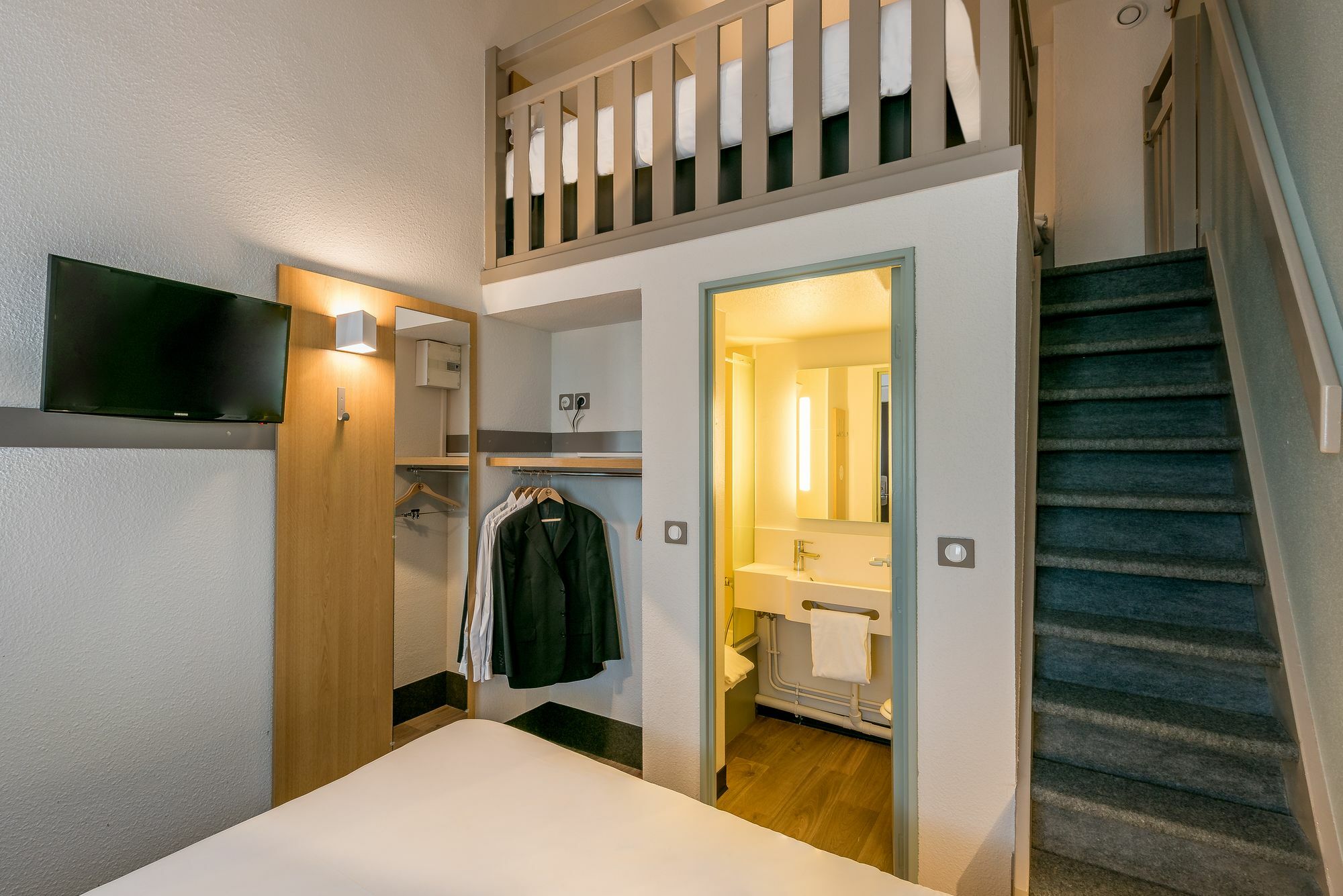 B&B Hotel Bordeaux Lormont Esterno foto